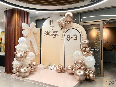 Ảnh Dịch Vụ Trang Trí 20/10 Tại Ba Đình